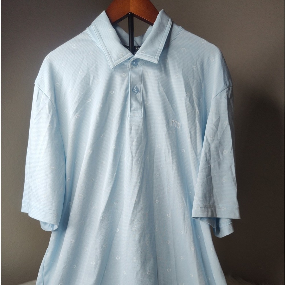 TravisMathew Polo Shirt Mens XL Light Blue Geometric Jasper Park Lodge Golf Club